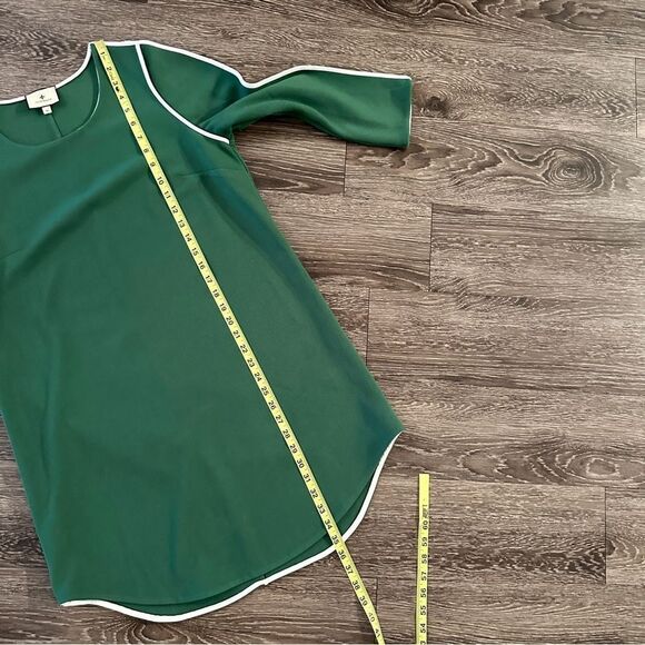 Tuckernuck Green Seamed Shift Dress - Picture 7 of 8
